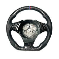 🏁 Kierownica z prawdziwego włókna węglowego + skóra
BMW Seria 3 / X1 / X5 – E82 / E84 / E87 / E70 / E90 / E92 / E93     Automat/Manual