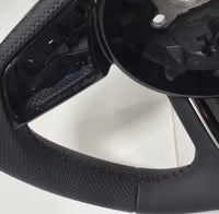 🏁 Perforowana skórzana kierownica do Audi + Carbon
A3 / A4 B9 / A5 / Q3 / Q5 / S4 / S5