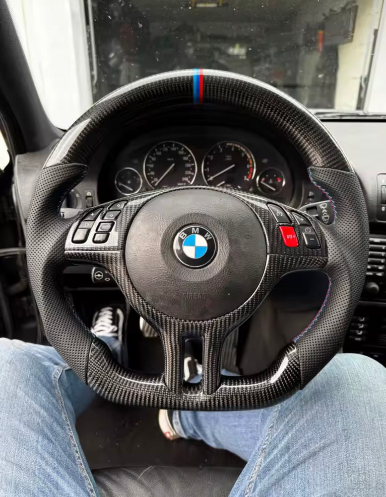 🏁 Zamienna kierownica z prawdziwego włókna węglowego + Skóra 
BMW Seria 3 E46 (1997–2006)